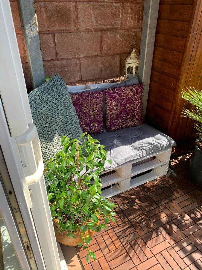 Pass The Keys Lovely 2Bedroom Flat With Balcony Edinburgh Bagian luar foto
